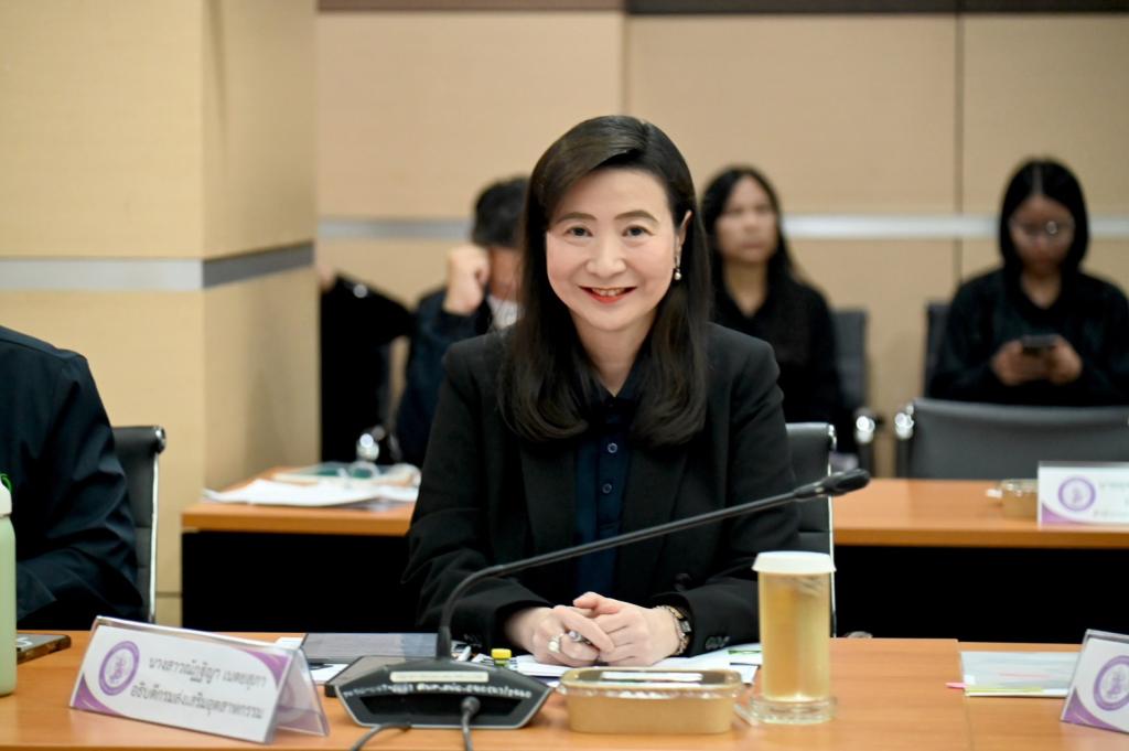 “อธิบดีณัฏฐิญา” ร่วมประชุมผู้บริหาร ก.อุตฯ เดินหน้า ONE MIND เร่งบูรณาการระบบร้องเรียน อก. ยกเครื่องสายด่วน 1564