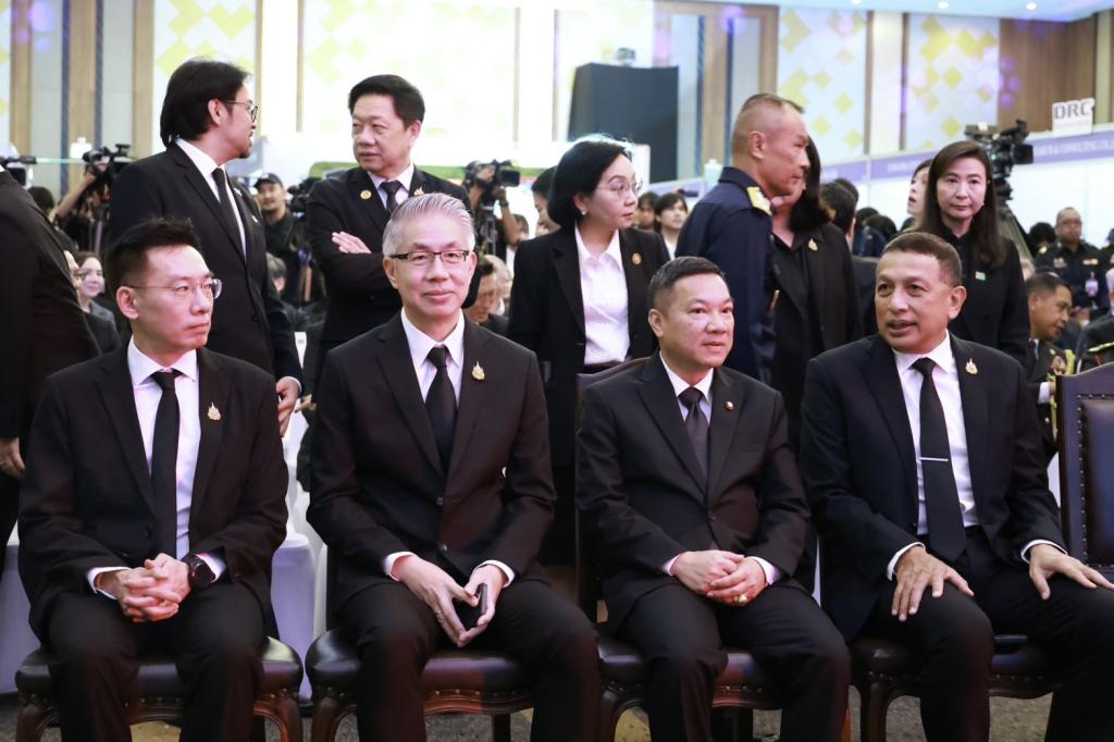 อก.- กห. - อว. ดัน “Defense Tech เมดอินไทยแลนด์” ขับเคลื่อน THAIDEF-EX 2026 เวทีแรก เชื่อม งานวิจัย สู่ ภาคการผลิต "ดีพร้อม" นำทัพรวมพลังผู้ประกอบการ หนุน อุตสาหกรรมป้องกันประเทศสู่ระดับสากล