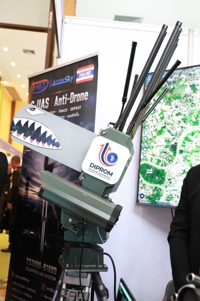 อก.- กห. - อว. ดัน “Defense Tech เมดอินไทยแลนด์” ขับเคลื่อน THAIDEF-EX 2026 เวทีแรก เชื่อม งานวิจัย สู่ ภาคการผลิต "ดีพร้อม" นำทัพรวมพลังผู้ประกอบการ หนุน อุตสาหกรรมป้องกันประเทศสู่ระดับสากล