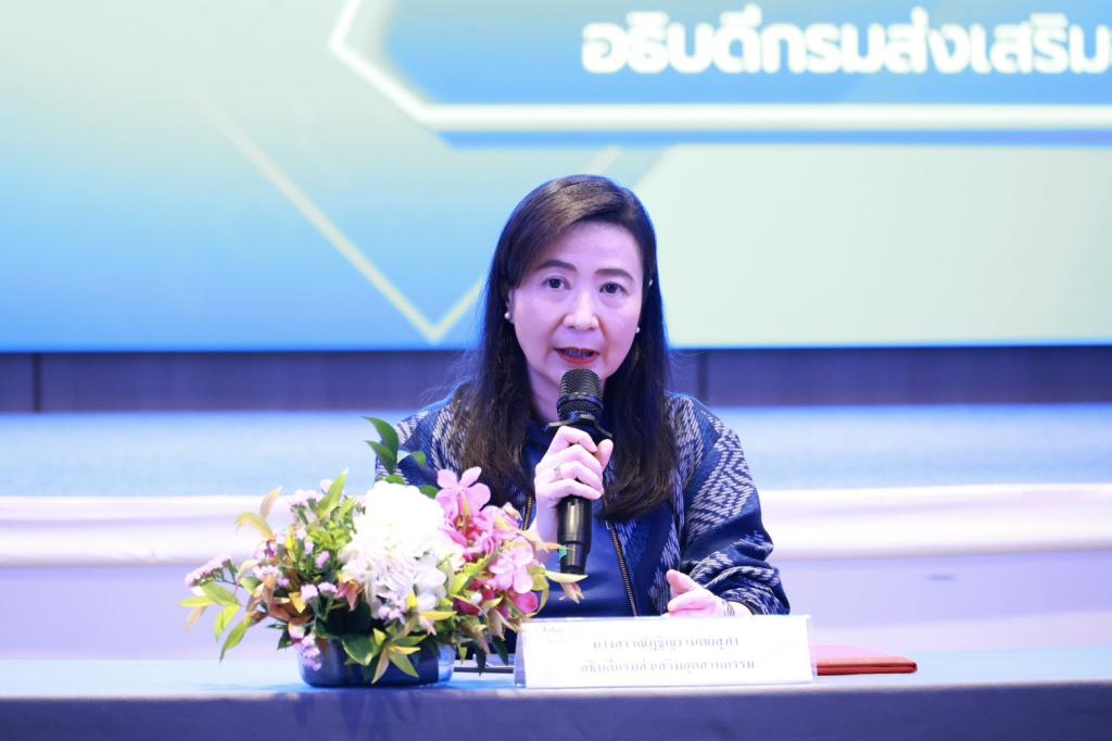 พลิกโฉมธุรกิจไทย! “อธิบดีณัฏฐิญา” เปิดฉาก DIPROM Digital Transformation มุ่งสู่เศรษฐกิจยั่งยืน รับฟังเสียงเอกชน มุ่งขับเคลื่อนอุตสาหกรรมไทย ดึง AI อุดรอยรั่วผู้ประกอบการ