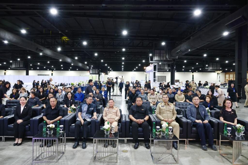 “ดีพร้อม” ดันผ้าไทยติดดาว! ร่วมตรวจประเมิน OTOP Product Champion 2569 ยกระดับมาตรฐานสู่ตลาดโลก