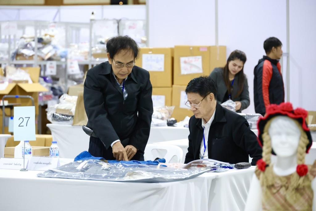 “ดีพร้อม” ดันผ้าไทยติดดาว! ร่วมตรวจประเมิน OTOP Product Champion 2569 ยกระดับมาตรฐานสู่ตลาดโลก
