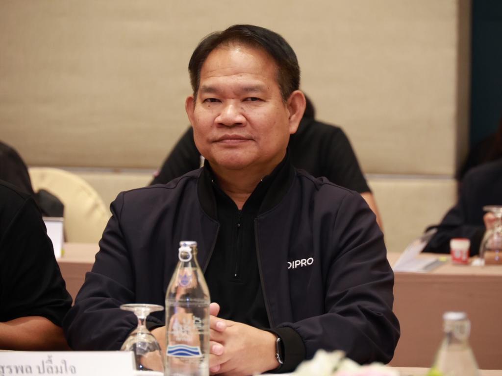 “อธิบดีณัฏฐิญา” นำทีมดีพร้อม ล่องใต้เปิดเวทีรับฟังความคิดเห็นฯ ภาครัฐ-เอกชน พร้อมเดินหน้าแก้เกมเชิงพื้นที่สู่การยกระดับ ผู้ประกอบการไทย ด้วยพลังทุกภาคส่วนอย่างเต็มสูบ