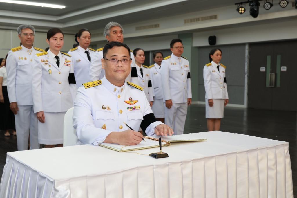 "อธิบดีณัฏฐิญา" นำข้าราชการและบุคลากรดีพร้อม ถวายพระพรชัยมงคลและถวายสัตย์ปฏิญาณ เนื่องในโอกาสวันเฉลิมพระชนมพรรษา พระบาทสมเด็จพระเจ้าอยู่หัว 28 กรกฎาคม 2569