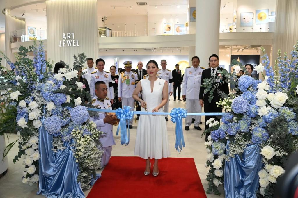 “วราวุธ” นำกระทรวงอุตฯ ร่วมเฝ้ารับเสด็จสมเด็จพระเจ้าลูกเธอ เจ้าฟ้าสิริวัณณวรี นารีรัตนราชกัญญา ในพิธีเปิดนิทรรศการ Young รักษ์ทะเล “SEA THE CHANGE” พร้อมเยี่ยมชมบูธ “ดีพร้อม” ภายในงาน