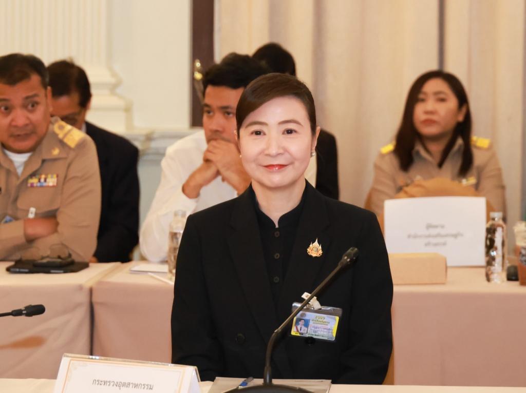 “ดีพร้อม” ผนึกกำลังภาครัฐ-เอกชน เดินหน้า 3 เสาหลักเศรษฐกิจ เร่งสร้าง “Quick Big Win” เพิ่มโอกาสและรายได้ผู้ประกอบการไทย