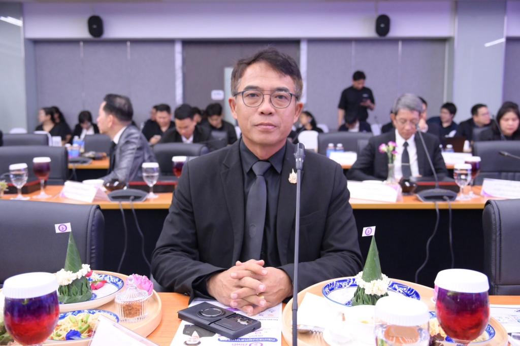 “อธิบดีณัฏฐิญา” พร้อมผู้บริหารดีพร้อม ร่วมต้อนรับ “รนม.ศุภจี” พร้อมรับมอบนโยบาย ปลุกอุตสาหกรรมไทยรับโลกใหม่ ดัน Made in Thailand ชูไบโอเอเนอร์จี เซมิคอนดักเตอร์-โฟโตนิกส์ พร้อมทบทวนกฎหมาย ปรับดัชนีสะท้อนเศรษฐกิจจริง เผยปลาย ส.ค. เตรียมเจรจาภาษีสหรัฐฯ