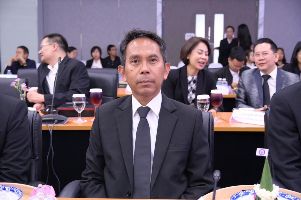 “อธิบดีณัฏฐิญา” พร้อมผู้บริหารดีพร้อม ร่วมต้อนรับ “รนม.ศุภจี” พร้อมรับมอบนโยบาย ปลุกอุตสาหกรรมไทยรับโลกใหม่ ดัน Made in Thailand ชูไบโอเอเนอร์จี เซมิคอนดักเตอร์-โฟโตนิกส์ พร้อมทบทวนกฎหมาย ปรับดัชนีสะท้อนเศรษฐกิจจริง เผยปลาย ส.ค. เตรียมเจรจาภาษีสหรัฐฯ
