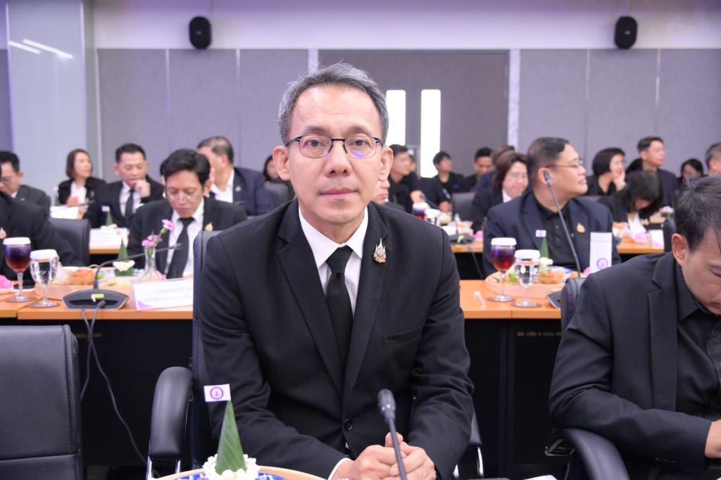 “อธิบดีณัฏฐิญา” พร้อมผู้บริหารดีพร้อม ร่วมต้อนรับ “รนม.ศุภจี” พร้อมรับมอบนโยบาย ปลุกอุตสาหกรรมไทยรับโลกใหม่ ดัน Made in Thailand ชูไบโอเอเนอร์จี เซมิคอนดักเตอร์-โฟโตนิกส์ พร้อมทบทวนกฎหมาย ปรับดัชนีสะท้อนเศรษฐกิจจริง เผยปลาย ส.ค. เตรียมเจรจาภาษีสหรัฐฯ