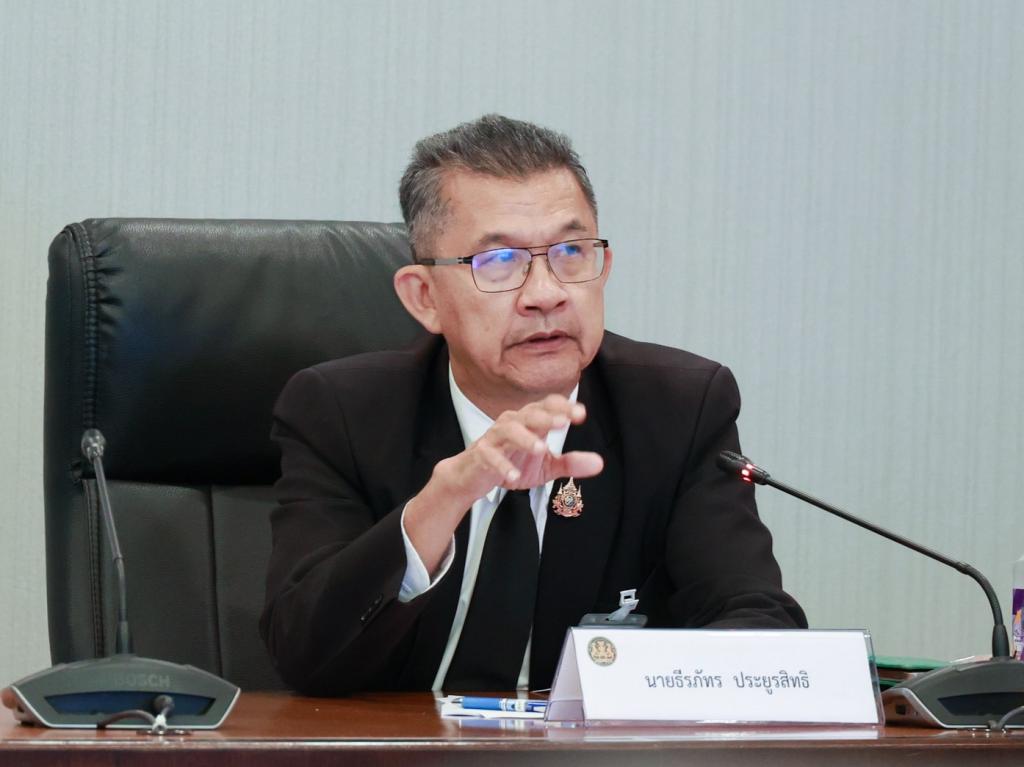 “ดีพร้อม” ผนึกพลังรัฐ–เอกชน เร่งเครื่อง SMEs เศรษฐกิจชุมชน ดัน Quick Big Win สร้างโอกาสธุรกิจไทย