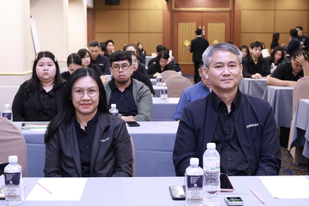 “รองอธิบดีดุสิต” ร่วมชื่นชมความสำเร็จ Data Governance พร้อมเน้นย้ำเดินหน้าต่อยอดระบบข้อมูล-ความปลอดภัย สู่ Data-driven Organization