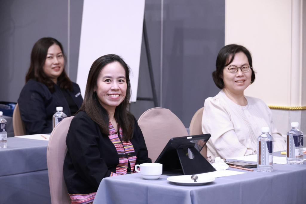 “รองอธิบดีดุสิต” ร่วมชื่นชมความสำเร็จ Data Governance พร้อมเน้นย้ำเดินหน้าต่อยอดระบบข้อมูล-ความปลอดภัย สู่ Data-driven Organization