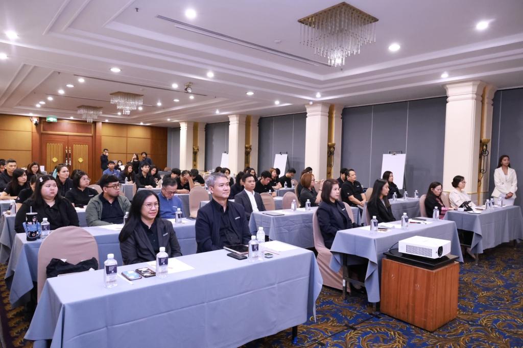 “รองอธิบดีดุสิต” ร่วมชื่นชมความสำเร็จ Data Governance พร้อมเน้นย้ำเดินหน้าต่อยอดระบบข้อมูล-ความปลอดภัย สู่ Data-driven Organization