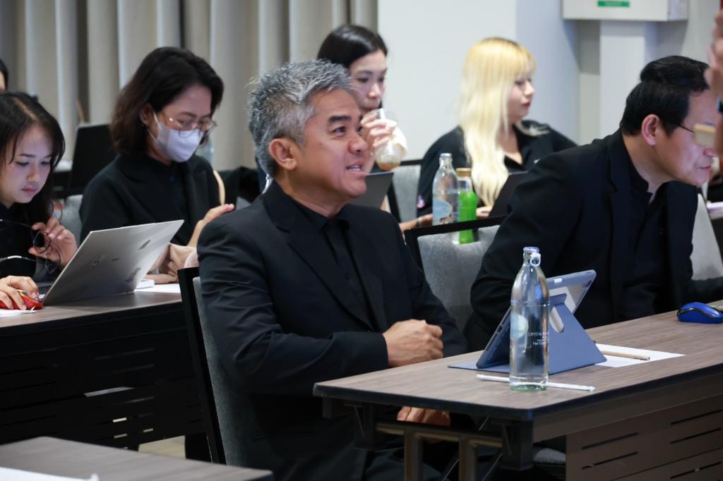 “ดีพร้อม” ปั้น “Smart Staff” ยกระดับ BSC สู่ “Smart Service” ผสาน AI-การสื่อสารมืออาชีพ ตอบโจทย์ทุกความต้องการผู้ประกอบการยุคใหม่