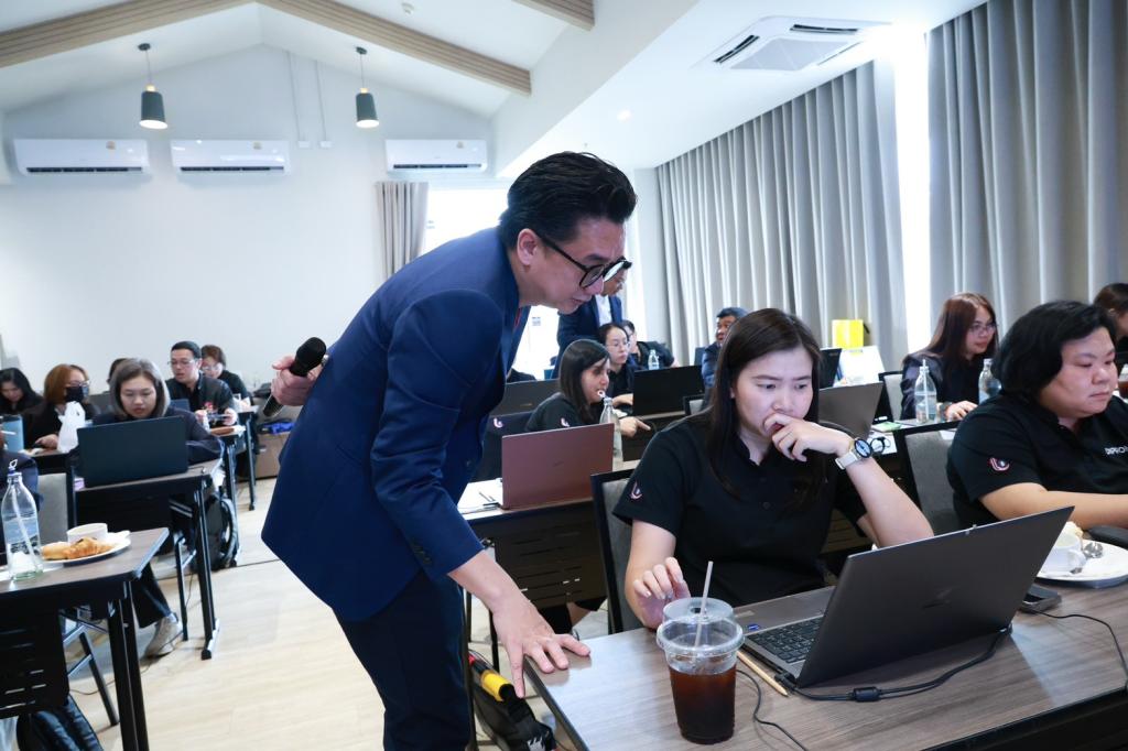 “ดีพร้อม” ปั้น “Smart Staff” ยกระดับ BSC สู่ “Smart Service” ผสาน AI-การสื่อสารมืออาชีพ ตอบโจทย์ทุกความต้องการผู้ประกอบการยุคใหม่