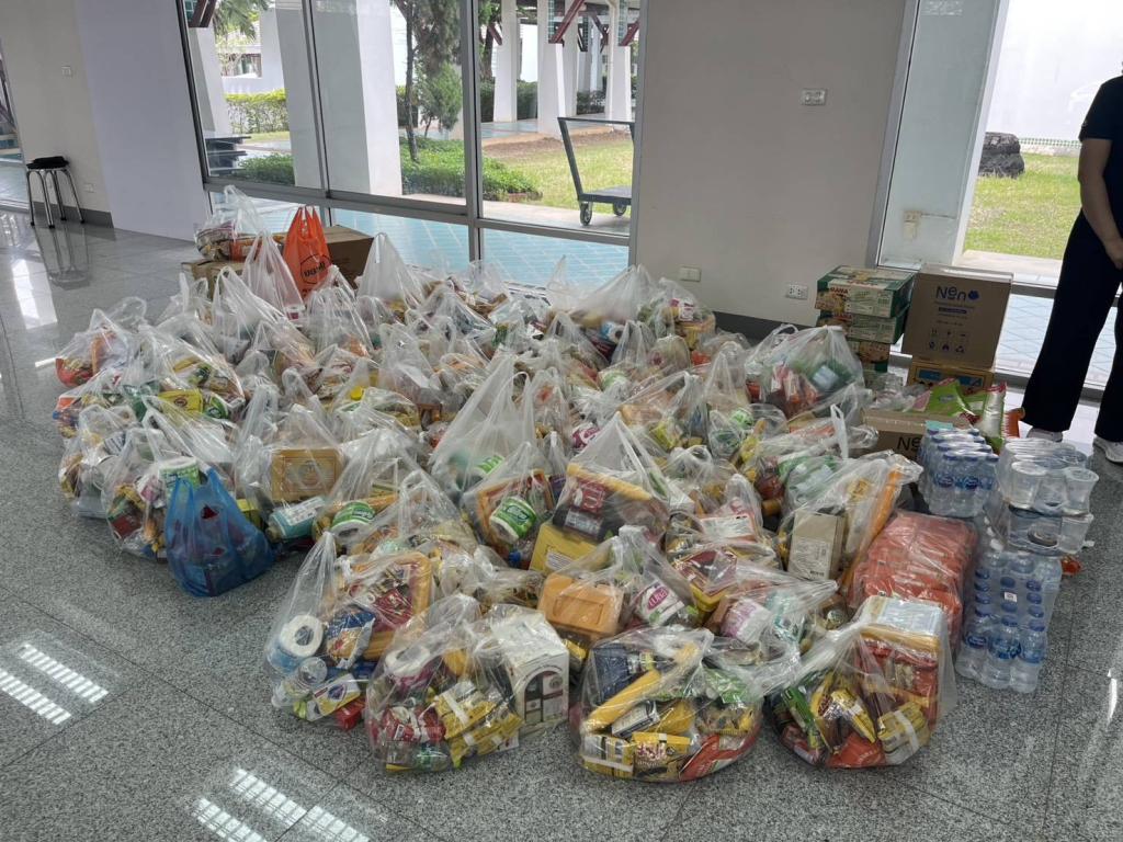 “ปลัดณัฐพล” สั่งการ “ศูนย์อุตสาหกรรมรวมใจ” ระดมความช่วยเหลือ เร่งฟื้นฟูผู้ประสบอุทกภัย จ.น่าน เตรียมพร้อมทีมช่างเคลื่อนที่เร็วลงพื้นที่ช่วยผู้ประกอบการ