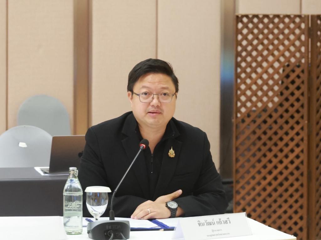 “ดีพร้อม” เดินหน้าขับเคลื่อนเศรษฐกิจยุคใหม่ เปิดเวทีรับฟังความคิดเห็นผู้มีส่วนได้เสียภาคตะวันออกเฉียงเหนือ พร้อมวางกลยุทธ์ขับเคลื่อนเอสเอ็มอีให้เติบโต