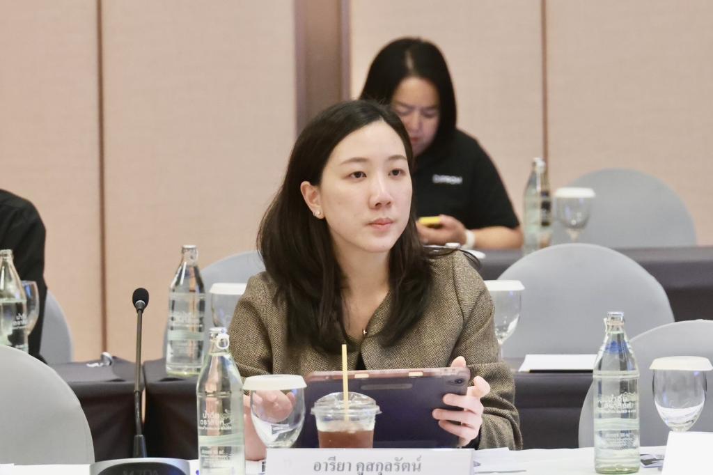 “ดีพร้อม” เดินหน้าขับเคลื่อนเศรษฐกิจยุคใหม่ เปิดเวทีรับฟังความคิดเห็นผู้มีส่วนได้เสียภาคตะวันออกเฉียงเหนือ พร้อมวางกลยุทธ์ขับเคลื่อนเอสเอ็มอีให้เติบโต