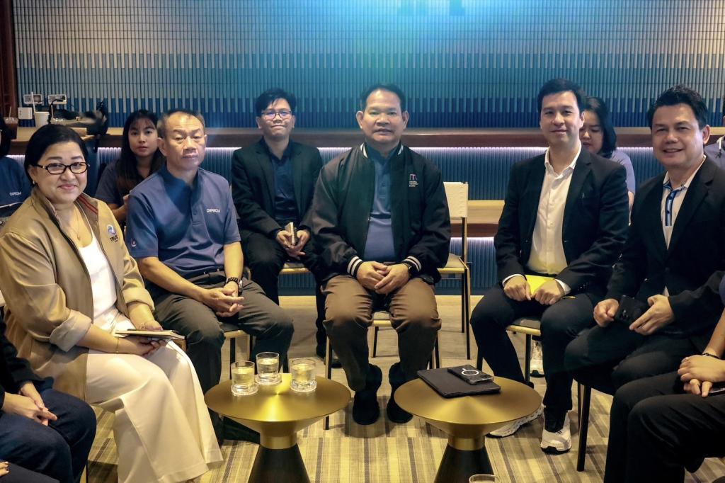 “รองอธิบดีสุรพล” เยี่ยมชม มิตรผลขอนแก่น ต้นแบบธุรกิจ BCG ทาบทามเป็น Big Brother หนุน SMEs และสตาร์ทอัพ
