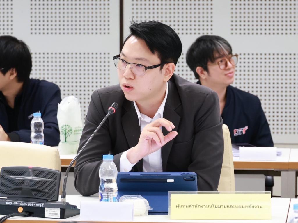 “รองอธิบดีดุสิต” นำทีม “ดีพร้อม” ร่วมถกกรมธุรกิจพลังงาน ทบทวนสัดส่วนการผสมไบโอดีเซล ดันกลไกภาครัฐเพิ่มประสิทธิภาพการผลิต-ลดต้นทุน-เสริมความมั่นคงพลังงานไทย
