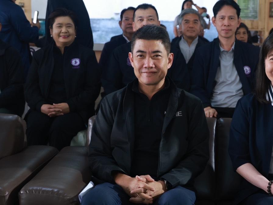 “อธิบดีณัฏฐิญา” เปิดบ้าน DC11 ต้อนรับ “รมว.อุตฯ  ด้าน “วราวุธ” ชู SMEs เปลี่ยนวิกฤติเป็นโอกาส ใช้เทคโนโลยี-นวัตกรรมเพิ่มขีดความสามารถ พร้อม เป็น ”ลมใต้ปีก“ ดัน DIPROM ITC เป็นพื้นที่แห่งการเรียนรู้
