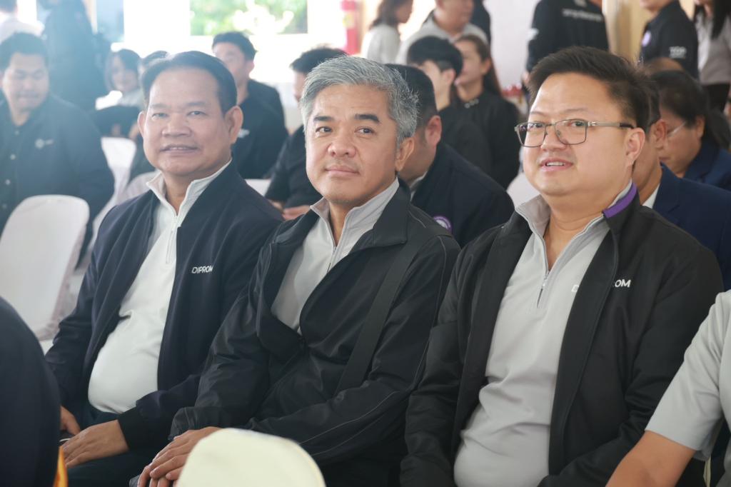 “อธิบดีณัฏฐิญา” เปิดบ้าน DC11 ต้อนรับ “รมว.อุตฯ  ด้าน “วราวุธ” ชู SMEs เปลี่ยนวิกฤติเป็นโอกาส ใช้เทคโนโลยี-นวัตกรรมเพิ่มขีดความสามารถ พร้อม เป็น ”ลมใต้ปีก“ ดัน DIPROM ITC เป็นพื้นที่แห่งการเรียนรู้
