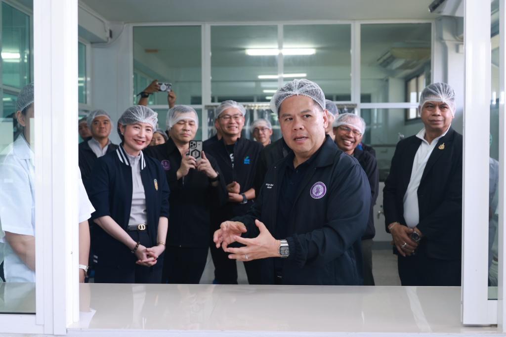 “อธิบดีณัฏฐิญา” เปิดบ้าน DC11 ต้อนรับ “รมว.อุตฯ  ด้าน “วราวุธ” ชู SMEs เปลี่ยนวิกฤติเป็นโอกาส ใช้เทคโนโลยี-นวัตกรรมเพิ่มขีดความสามารถ พร้อม เป็น ”ลมใต้ปีก“ ดัน DIPROM ITC เป็นพื้นที่แห่งการเรียนรู้