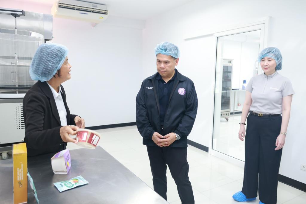 “อธิบดีณัฏฐิญา” เปิดบ้าน DC11 ต้อนรับ “รมว.อุตฯ  ด้าน “วราวุธ” ชู SMEs เปลี่ยนวิกฤติเป็นโอกาส ใช้เทคโนโลยี-นวัตกรรมเพิ่มขีดความสามารถ พร้อม เป็น ”ลมใต้ปีก“ ดัน DIPROM ITC เป็นพื้นที่แห่งการเรียนรู้