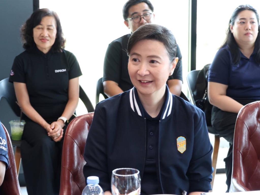 “ปลัดณัฐพล” บินตรงสงขลา เยี่ยม “ฟู้ด แมชชินเนอรี่” ดันเชื่อมโยงวิจัย - นวัตกรรม - พัฒนาเครื่องจักรตอบโจทย์อุตสาหกรรมอาหาร ด้าน “ดีพร้อม” หนุนใช้เครื่องจักร DIPROM ITC ทดลองสินค้าต้นแบบต่อยอดสู่เชิงพาณิชย์
