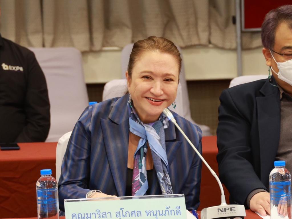 “ดีพร้อม” ร่วมประชุมเปิดมุมมองขับเคลื่อนเศรษฐกิจสร้างสรรค์ ผลักดันการใช้นวัตกรรม ทุนวัฒนธรรม และดาต้าเทคโนโลยี ดึงศักยภาพชุมชน เพิ่มขีดความสามารถผู้ประกอบการภาคธุรกิจไทย
