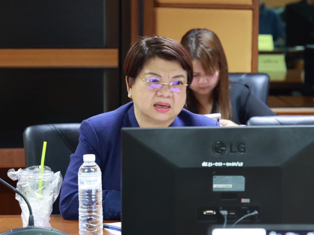 “รองอธิบดีสุรพล” ร่วมถกเข้ม เฟ้นหาตัวจริง เคาะ 3 สถานประกอบการ เข้าชิง "อุตสาหกรรมดีเด่นด้านโลจิสติกส์ ปี 69”