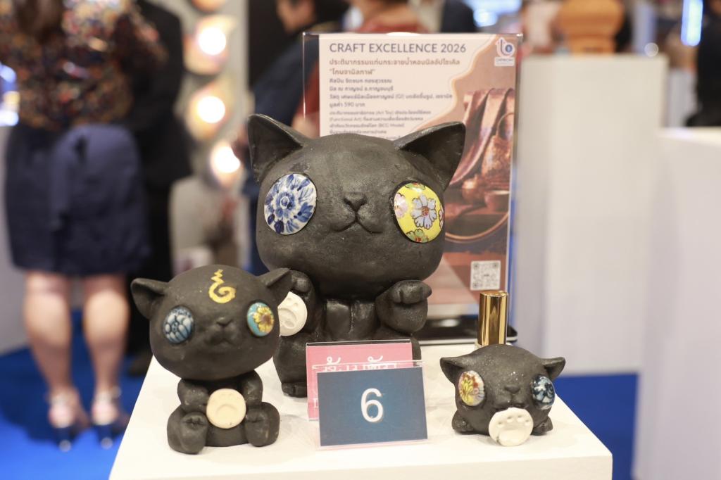 “รองอธิบดีสุรพล” เปิดเวที “Craft Excellence 2026” คัดสรรและจัดแสดงผลิตภัณฑ์ 35 ครูช่างศิลป์ ยกระดับหัตถศิลป์ไทยสู่สากล