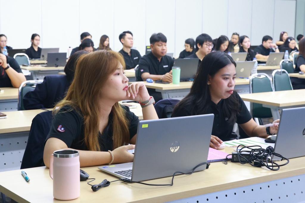 “ดีพร้อม” อัปสกิลคน เพิ่มสปีดงาน เปิดเกม Generative AI พลิกโฉมงานภาครัฐให้คล่องตัว