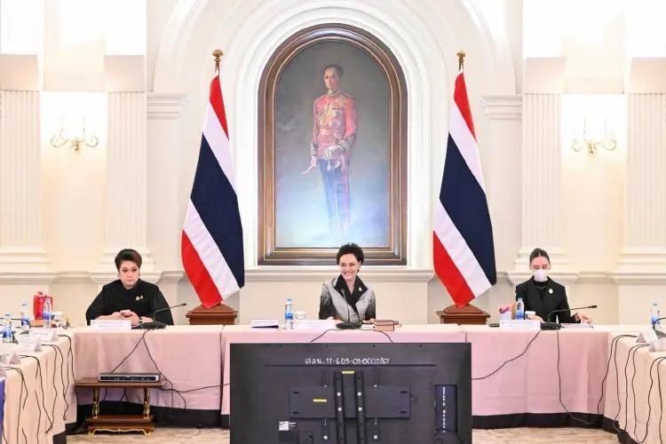 “รองนายกศุภจี” เดินหน้าพระไตรปิฎกภาษาอังกฤษ ด้าน “ดีพร้อม” ร่วมขับเคลื่อนเผยแผ่พระพุทธศาสนาสู่สากล