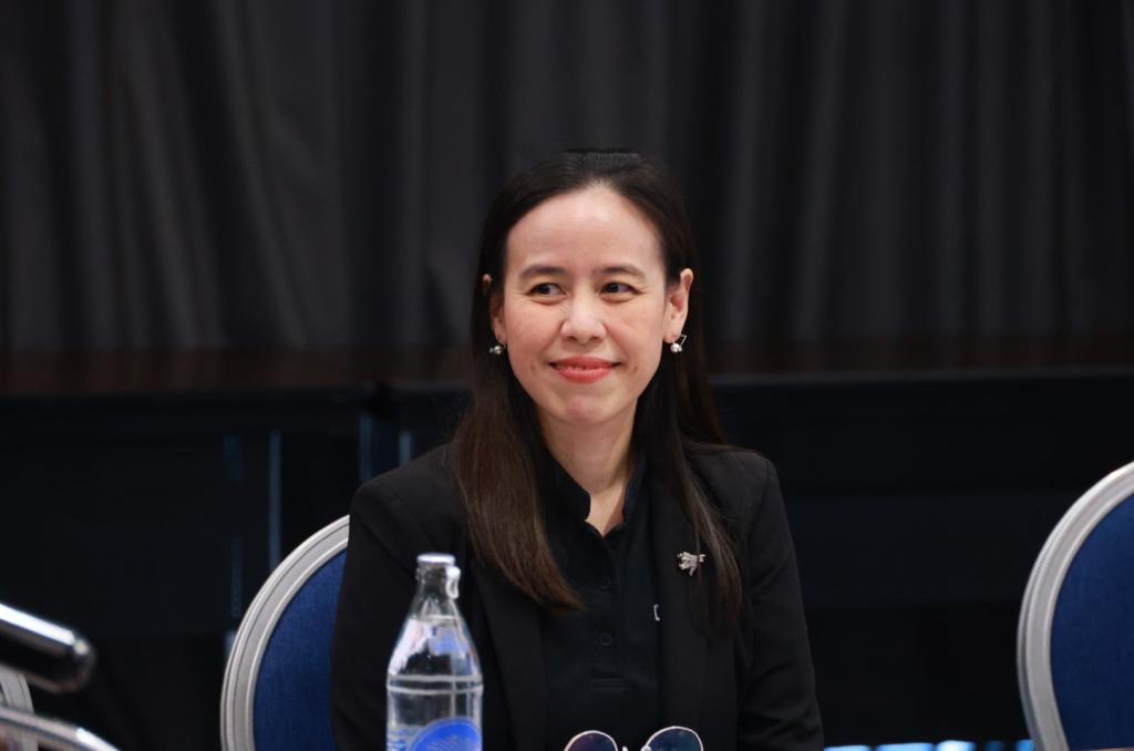 “ดีพร้อม” เดินหน้าคัดเลือก SME สร้างสรรค์ เคาะรายชื่อสถานประกอบการที่มีคุณสมบัติโดดเด่นผ่านเข้าสู่รอบสุดท้าย