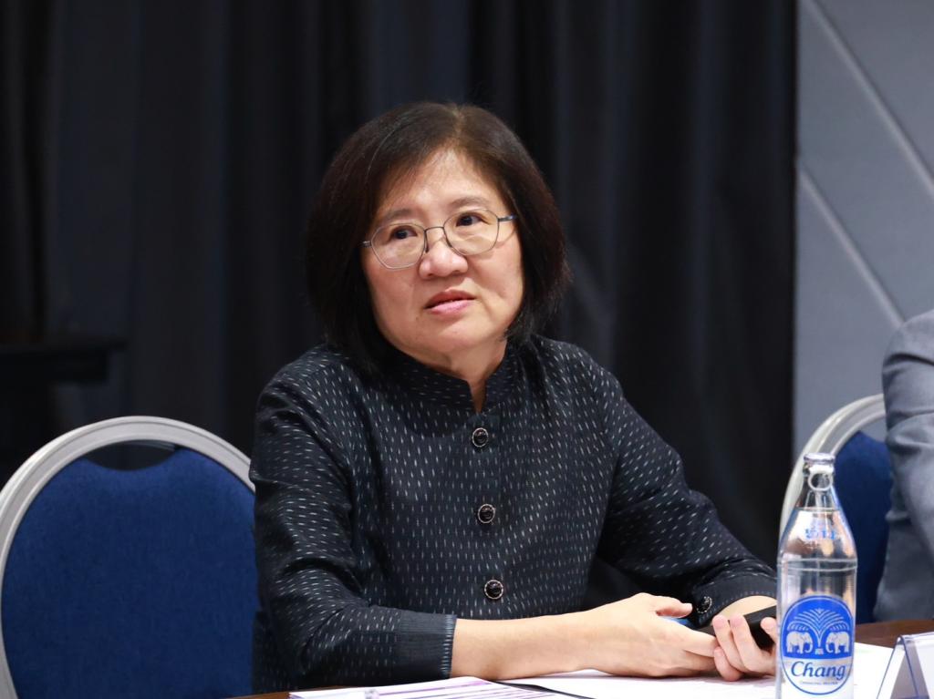 “ดีพร้อม” เดินหน้าคัดเลือก SME สร้างสรรค์ เคาะรายชื่อสถานประกอบการที่มีคุณสมบัติโดดเด่นผ่านเข้าสู่รอบสุดท้าย