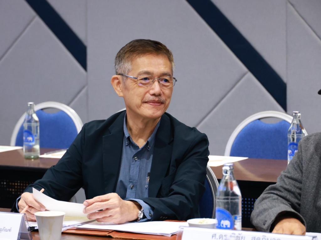 “ดีพร้อม” เดินหน้าคัดเลือก SME สร้างสรรค์ เคาะรายชื่อสถานประกอบการที่มีคุณสมบัติโดดเด่นผ่านเข้าสู่รอบสุดท้าย
