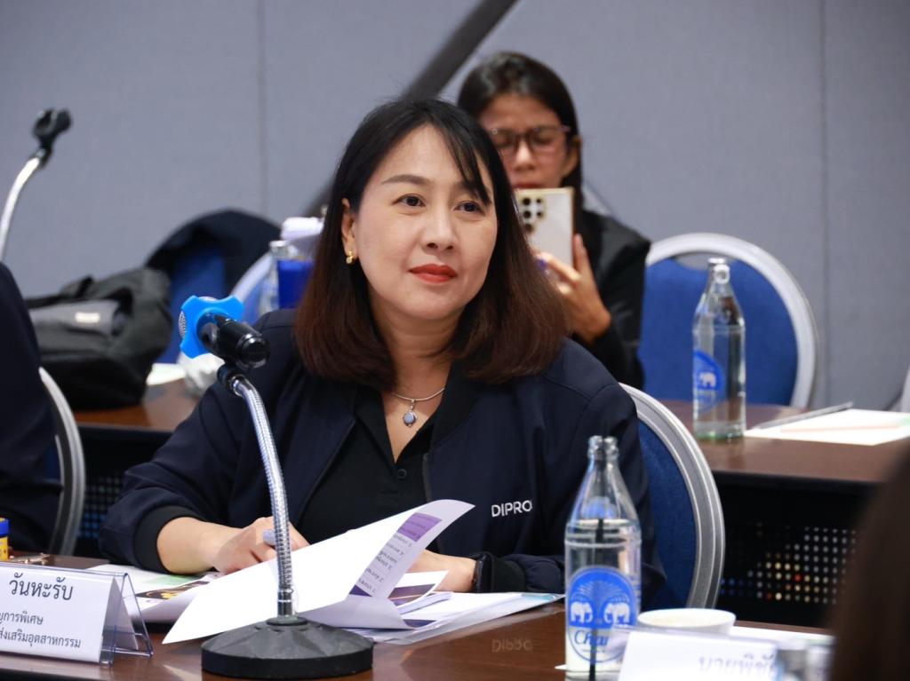 “ดีพร้อม” เดินหน้าคัดเลือก SME สร้างสรรค์ เคาะรายชื่อสถานประกอบการที่มีคุณสมบัติโดดเด่นผ่านเข้าสู่รอบสุดท้าย