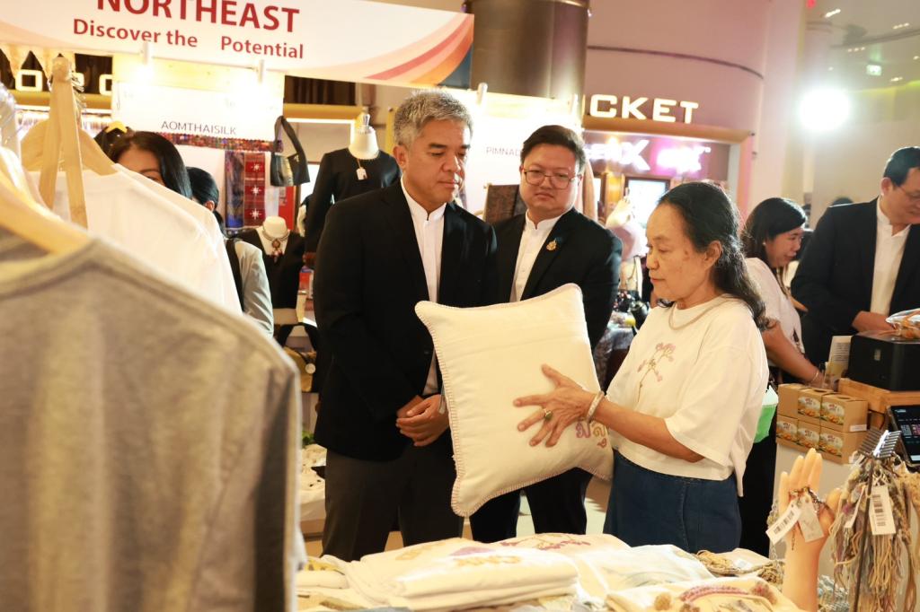 “ดีพร้อม” ดัน DIPROM RISE เชื่อมโยงตลาด สร้างโอกาสใหม่ ต่อยอดธุรกิจไทย