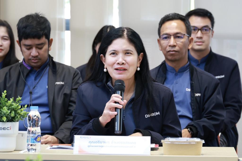 “ดีพร้อม” เปิดเวทีรับฟังความคิดเห็น-ศึกษาดูงาน EECi เชื่อมโยงปัญหาความต้องการผู้ประกอบการ สู่ความร่วมมือในการขับเคลื่อนนวัตกรรมตอบโจทย์อุตสาหกรรมไทยในเศรษฐกิจยุคใหม่