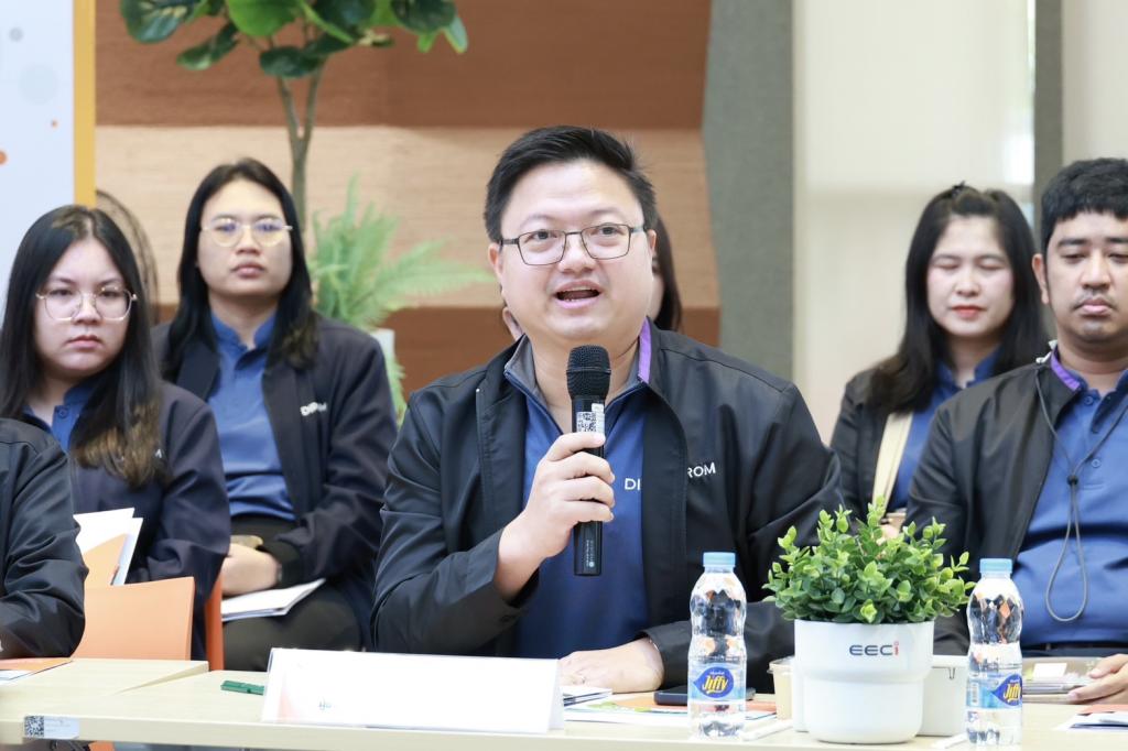 “ดีพร้อม” เปิดเวทีรับฟังความคิดเห็น-ศึกษาดูงาน EECi เชื่อมโยงปัญหาความต้องการผู้ประกอบการ สู่ความร่วมมือในการขับเคลื่อนนวัตกรรมตอบโจทย์อุตสาหกรรมไทยในเศรษฐกิจยุคใหม่