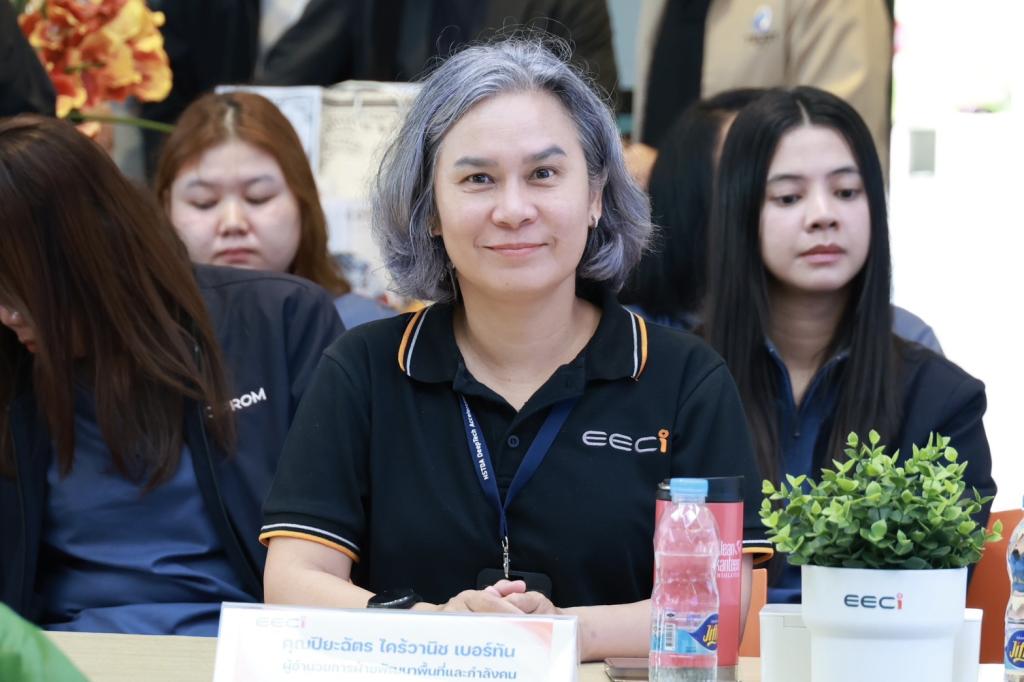 “ดีพร้อม” เปิดเวทีรับฟังความคิดเห็น-ศึกษาดูงาน EECi เชื่อมโยงปัญหาความต้องการผู้ประกอบการ สู่ความร่วมมือในการขับเคลื่อนนวัตกรรมตอบโจทย์อุตสาหกรรมไทยในเศรษฐกิจยุคใหม่