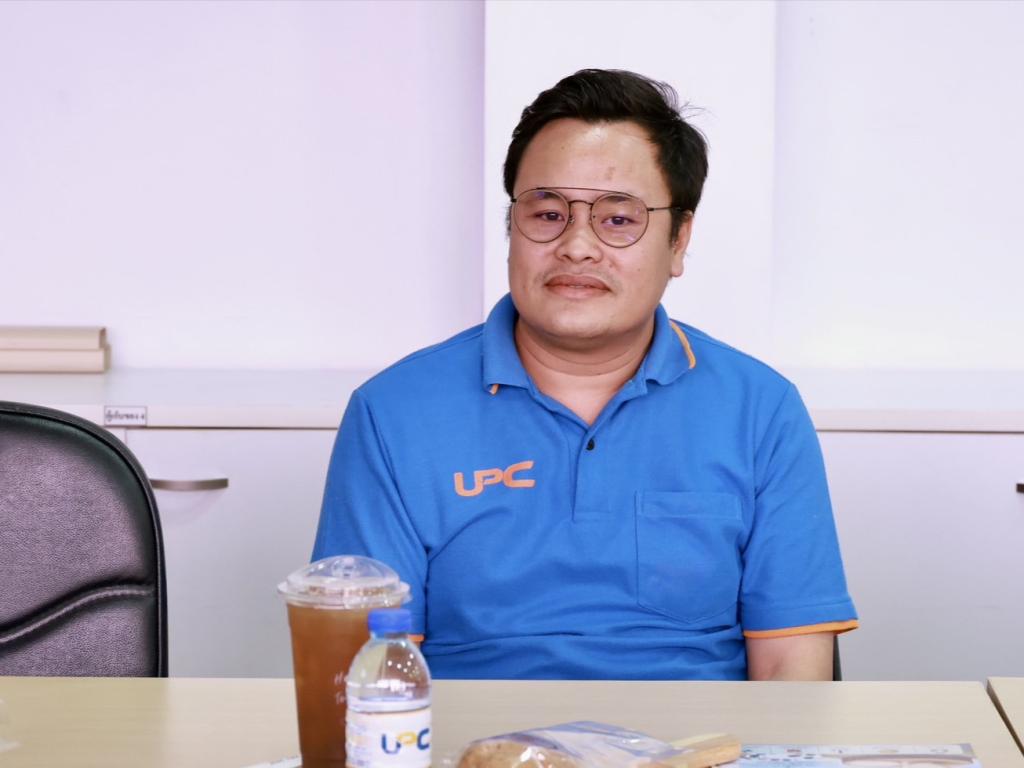 “รองอธิบดีดุสิต” นำทีมดีพร้อมลงพื้นที่ EEC เยี่ยมชมสถานประกอบการต้นแบบเศรษฐกิจหมุนเวียน พร้อมตรวจเยี่ยม DC 9 มอบ 3 แนวทางพัฒนาบุคลากร เสริมทักษะสื่อสาร-Paperless-AI เพิ่มประสิทธิภาพ การทำงาน