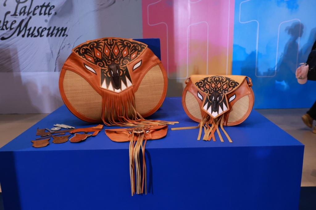 “ดีพร้อม” ขับเคลื่อน Soft Power ไทย จัดงาน "DIPROM Craft Industry" ดันหัตถกรรมไทยสู่สากลชูแนวคิด Eco-Craft เชื่อมโยงผลิตภัณฑ์ชุมชนสู่ตลาดพรีเมียม