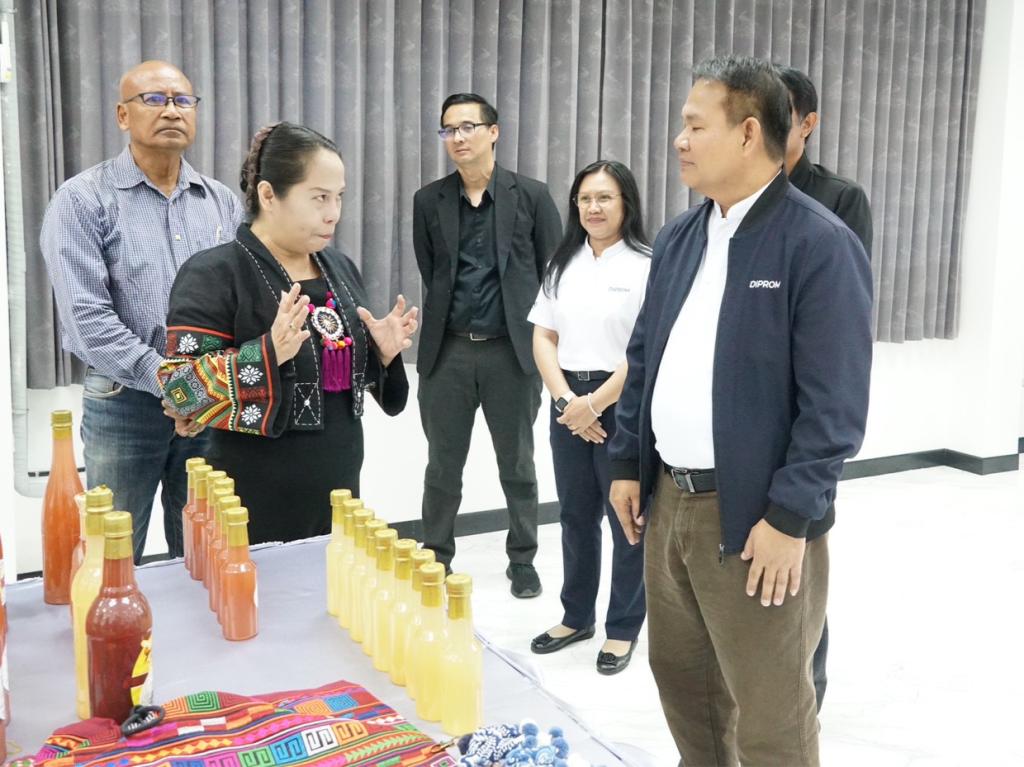 “ดีพร้อม” เปิดบ้าน DC2 จัดเสวนา “Digital Disruption : วิกฤตหรือโอกาสทองของทุนท้องถิ่น” มุ่งยกระดับผู้ประกอบการรับมือยุคดิจิทัล