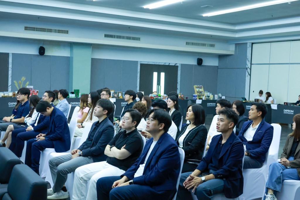 “อธิบดีณัฏฐิญา” ปิดกิจกรรม DIPROM Young SMEs Network รุ่นที่ 3 เชื่อมเครือข่ายนักธุรกิจรุ่นใหม่ สร้างมูลค่าทางเศรษฐกิจกว่า 47 ล้านบาท พร้อมชู 3 กิจการต้นแบบความสำเร็จ ต่อยอดพลังเครือข่ายสู่การเติบโตอย่างยั่งยืน