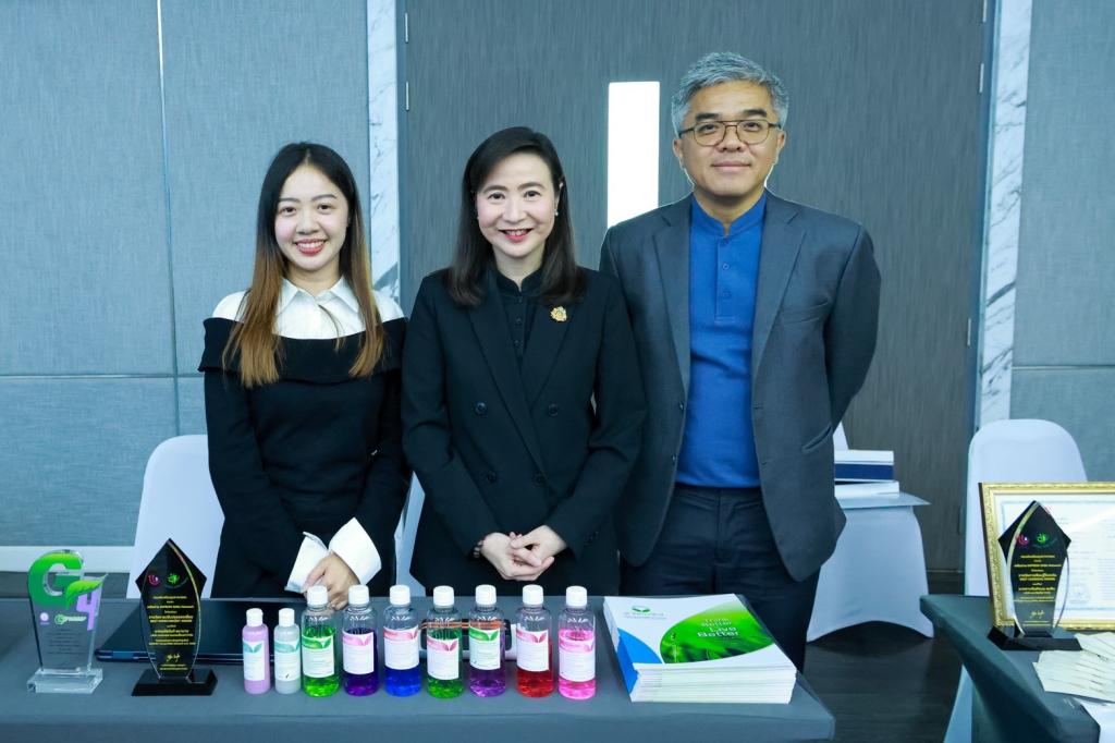 “อธิบดีณัฏฐิญา” ปิดกิจกรรม DIPROM Young SMEs Network รุ่นที่ 3 เชื่อมเครือข่ายนักธุรกิจรุ่นใหม่ สร้างมูลค่าทางเศรษฐกิจกว่า 47 ล้านบาท พร้อมชู 3 กิจการต้นแบบความสำเร็จ ต่อยอดพลังเครือข่ายสู่การเติบโตอย่างยั่งยืน