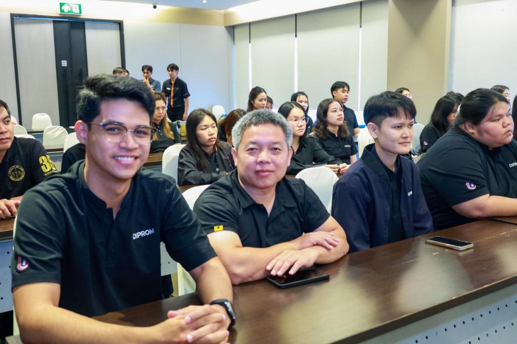“รองอธิบดีสุรพล” มอบโอวาทบุคลากรดีพร้อมบรรจุใหม่ เน้นให้ยึดมั่นวินัยและธรรมาภิบาล พร้อมเป็นพลังขับเคลื่อนองค์กร