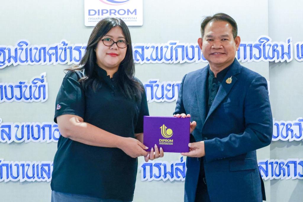 “รองอธิบดีสุรพล” มอบโอวาทบุคลากรดีพร้อมบรรจุใหม่ เน้นให้ยึดมั่นวินัยและธรรมาภิบาล พร้อมเป็นพลังขับเคลื่อนองค์กร