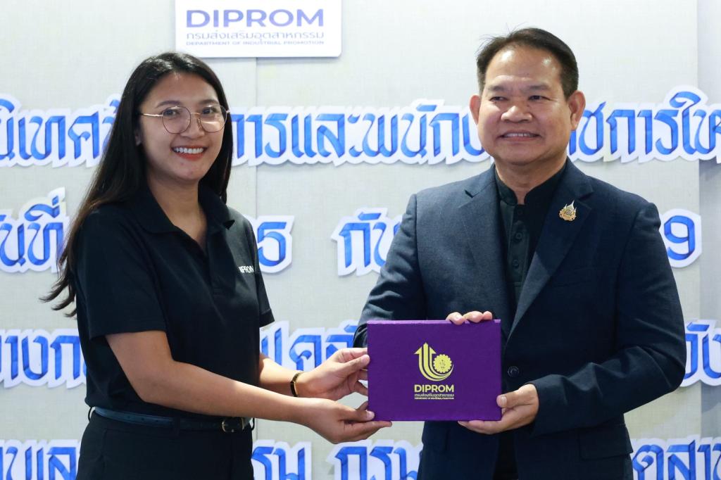 “รองอธิบดีสุรพล” มอบโอวาทบุคลากรดีพร้อมบรรจุใหม่ เน้นให้ยึดมั่นวินัยและธรรมาภิบาล พร้อมเป็นพลังขับเคลื่อนองค์กร